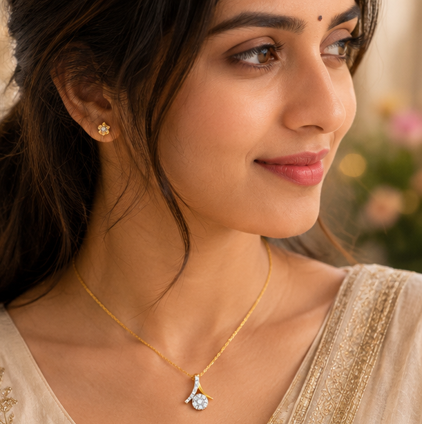 gold-tantalising-diamond-pendant